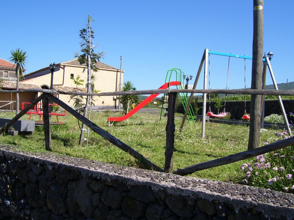 Etna Wine Azienda Agrituristica Passopisciaro Экстерьер фото