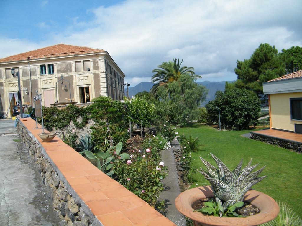 Etna Wine Azienda Agrituristica Passopisciaro Экстерьер фото