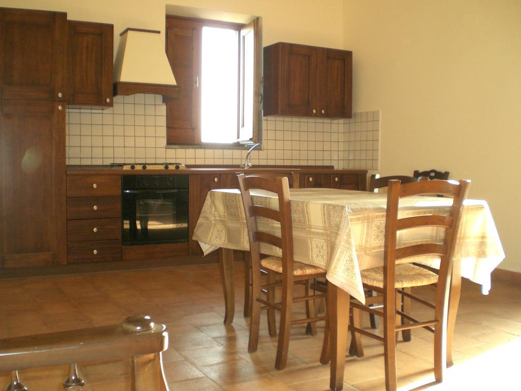 Etna Wine Azienda Agrituristica Passopisciaro Номер фото